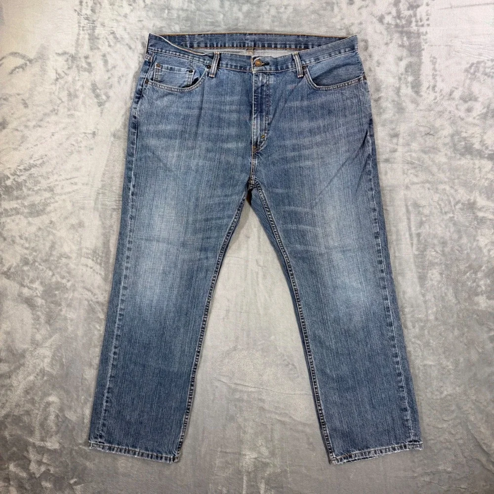 Levi's 559 Relaxed Straight Jeans Men's Size 40x32 Blue Medium Wash Denim